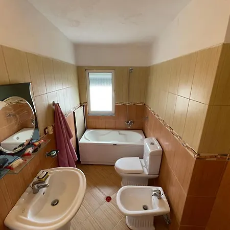 Johnny Apartment Berat