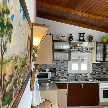 Johnny Apartment Berat